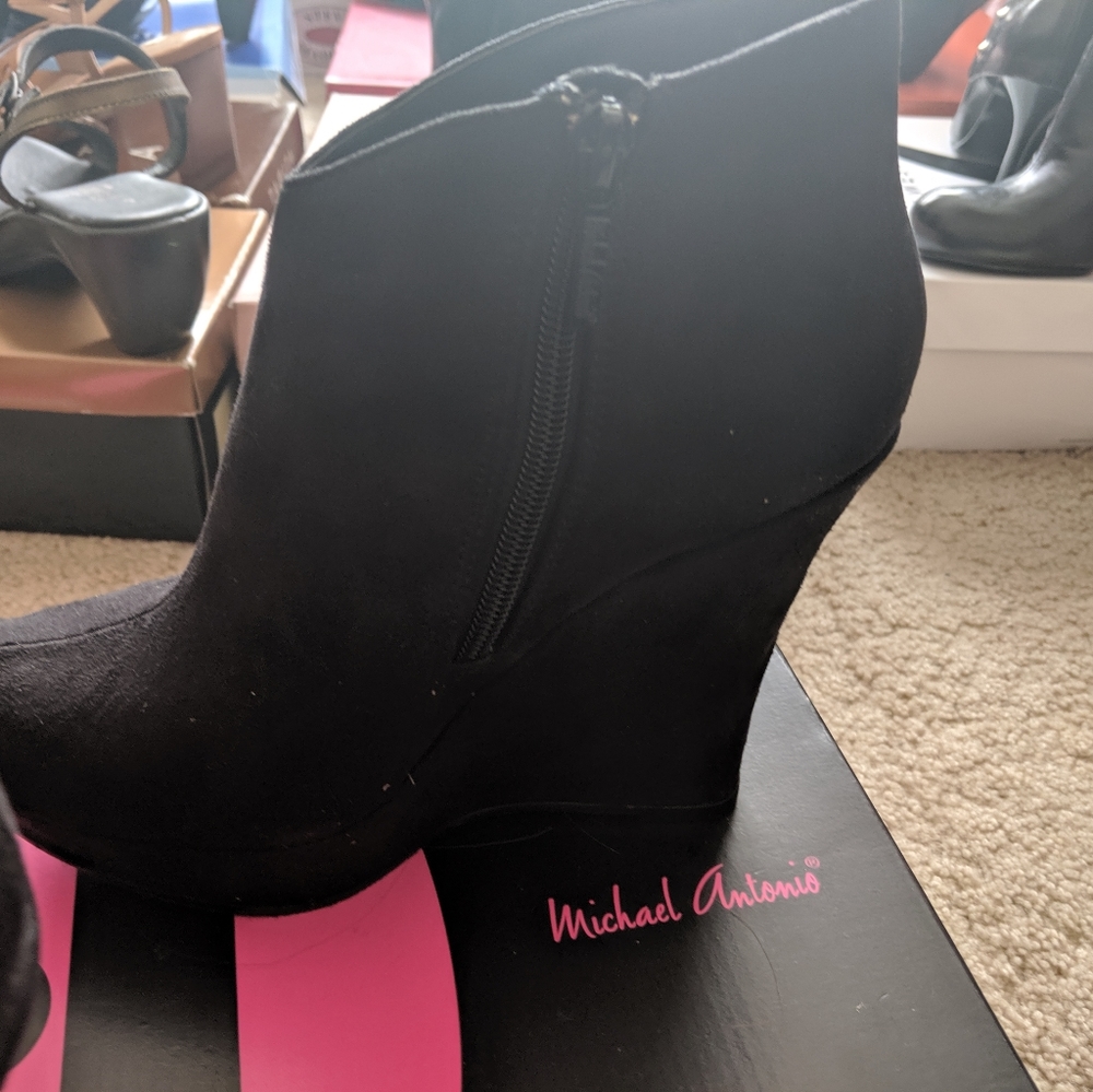 Women's suede platform booties